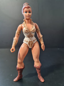 TEELA MASTERS OF THE UNIVERSE 1982 LOOSE INCOMPLETE 001