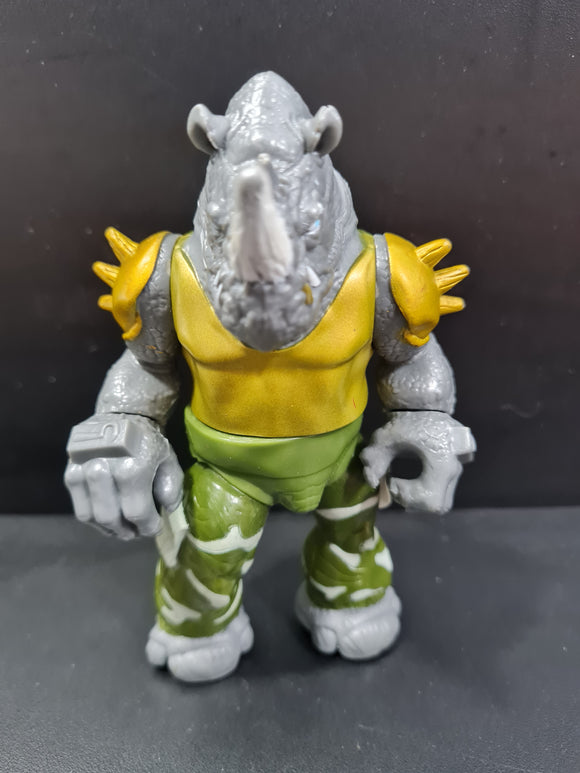 ROCKSTEADY TMNT NICKELODEON 2016 002