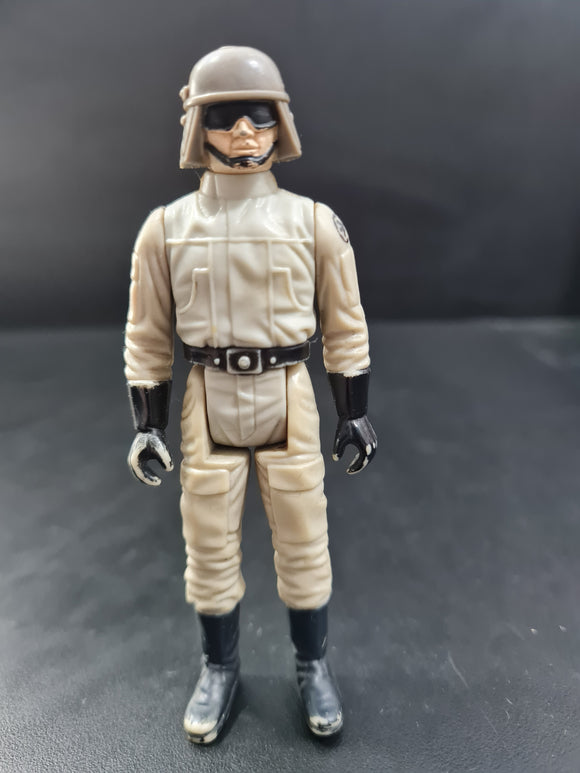 AT-ST DRIVER STAR WARS KENNER 1984 INCOMPLETE 002